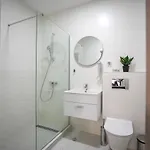 The Blue Sanctuary By Blvd 70b2 - Free Parking Appartamento *