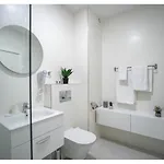 The Blue Sanctuary By Blvd 70b2 - Free Parking Appartamento *