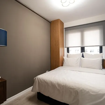 The Blue Sanctuary By Blvd 70b2 - Premium Modern Апартаменты